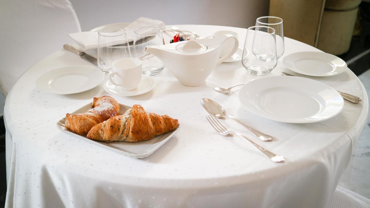 Palazzo Dei Concerti Bed & Breakfast Torre Annunziata Bagian luar foto